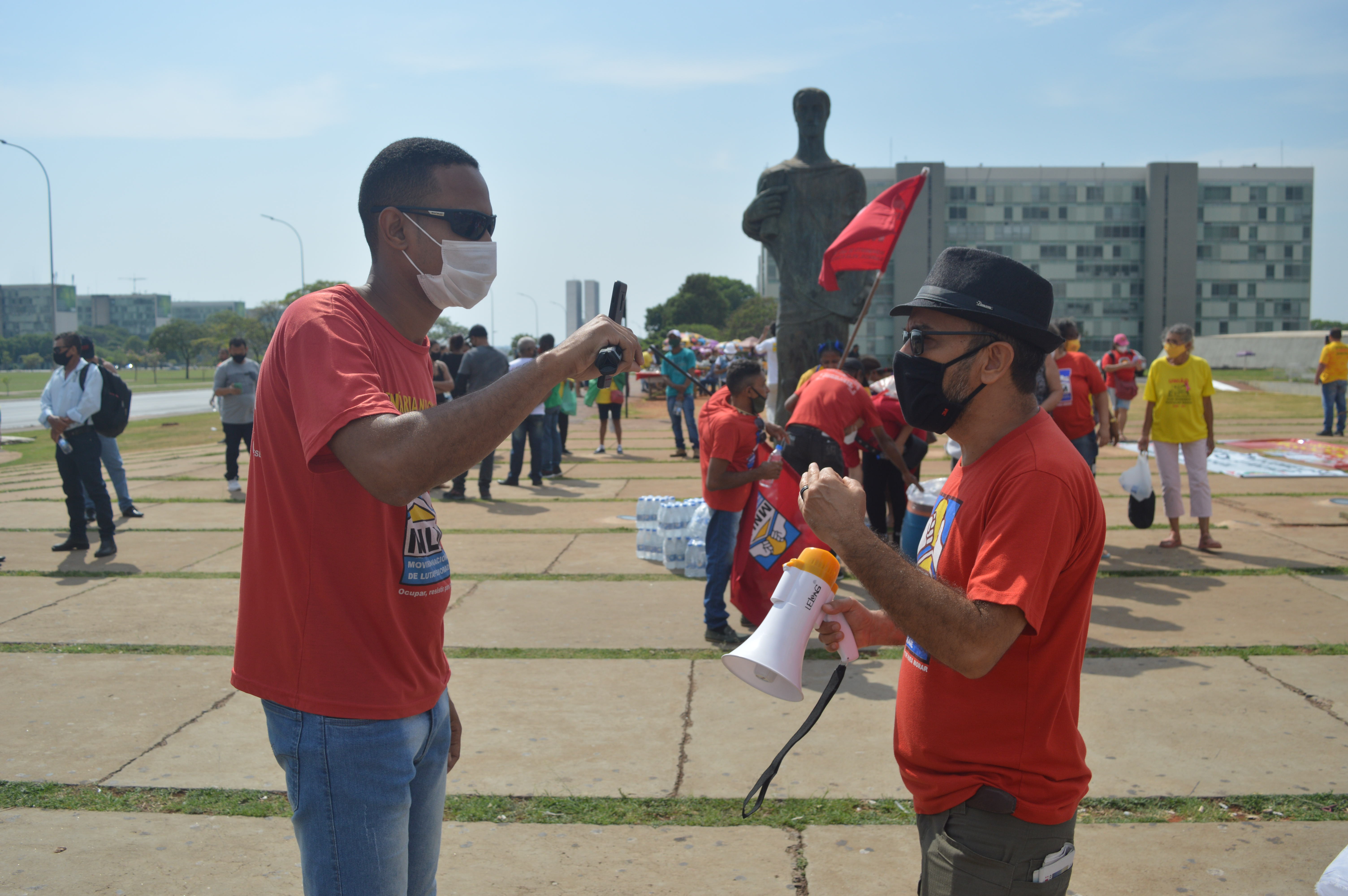 Não esperamos reciprocidade de ninguém